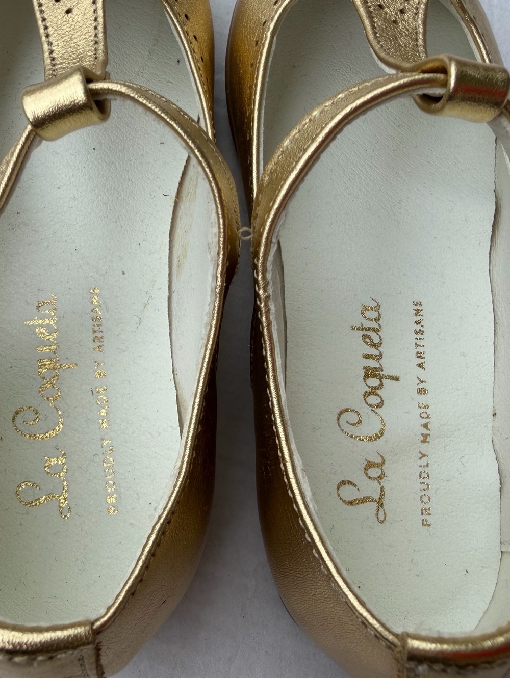 La Coqueta Gold T-Bar Mary Jane Shoes | EU 24 (US 8 Girls) - Picture 14 of 15